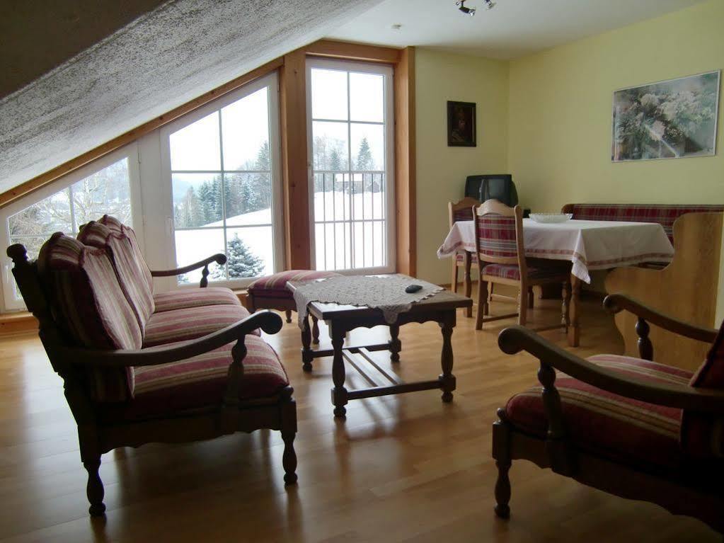 Pension Hohenau Hotel Fuschl am See Bagian luar foto